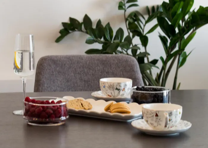 Luxury Citrin With Shared Pool *