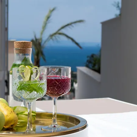 Apartmán Luxury Citrin With Shared Pool *